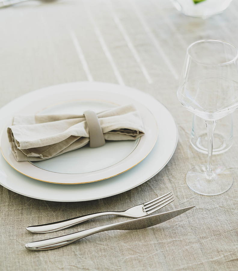 Lykke borddekking biffkniv og spisegaffel