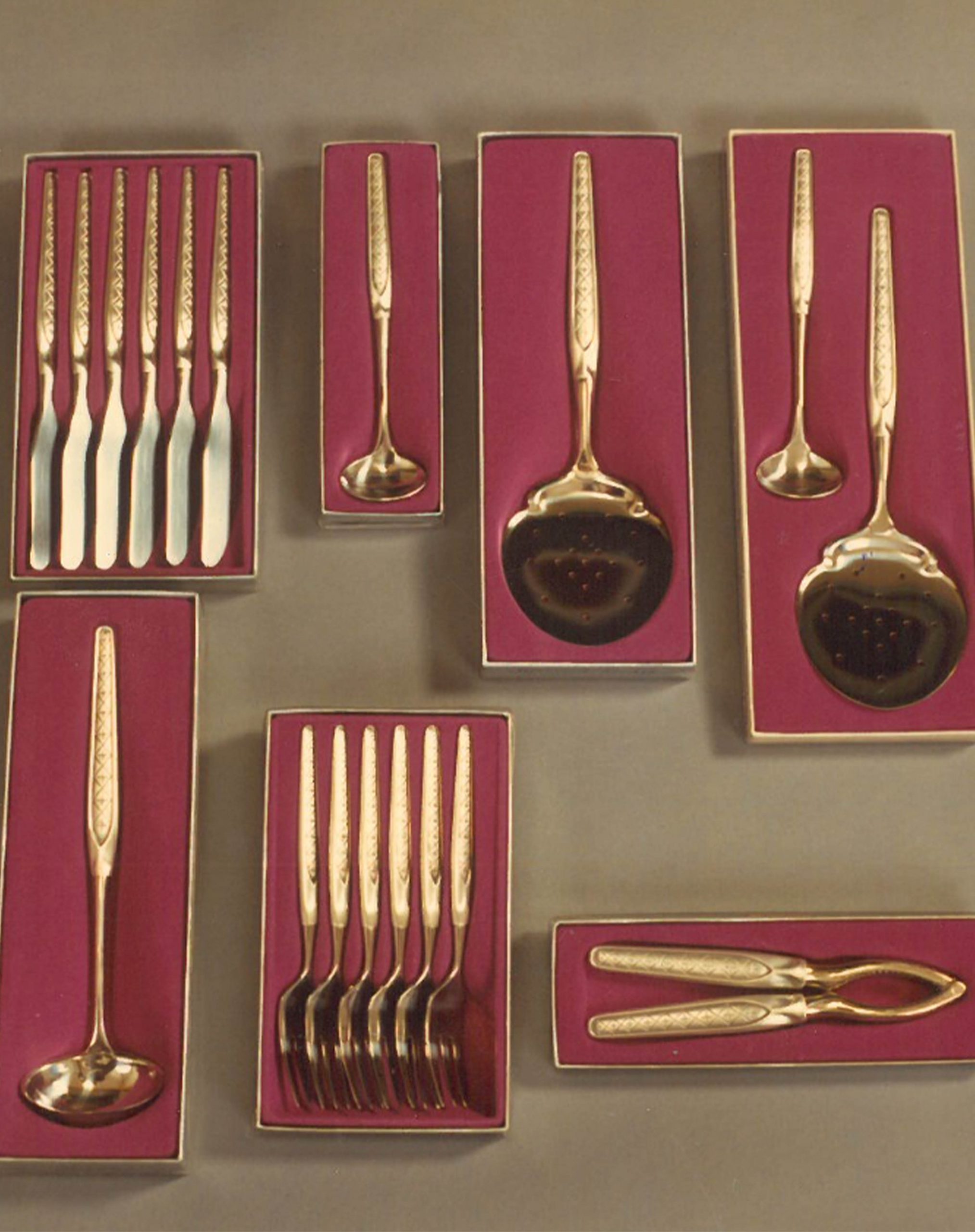 Hardanger tinn ulike gaveesker