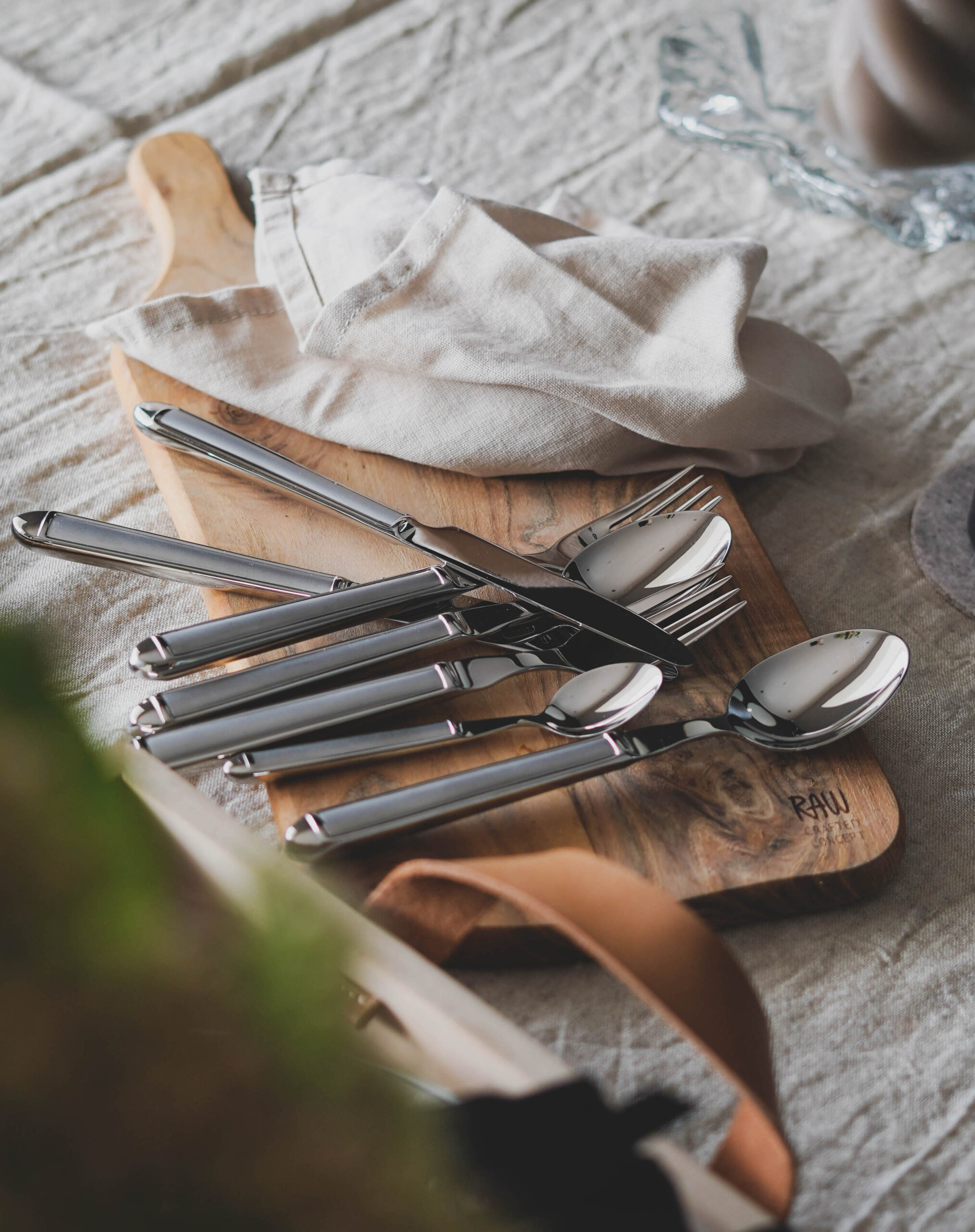 Nora bestikksett bordekking